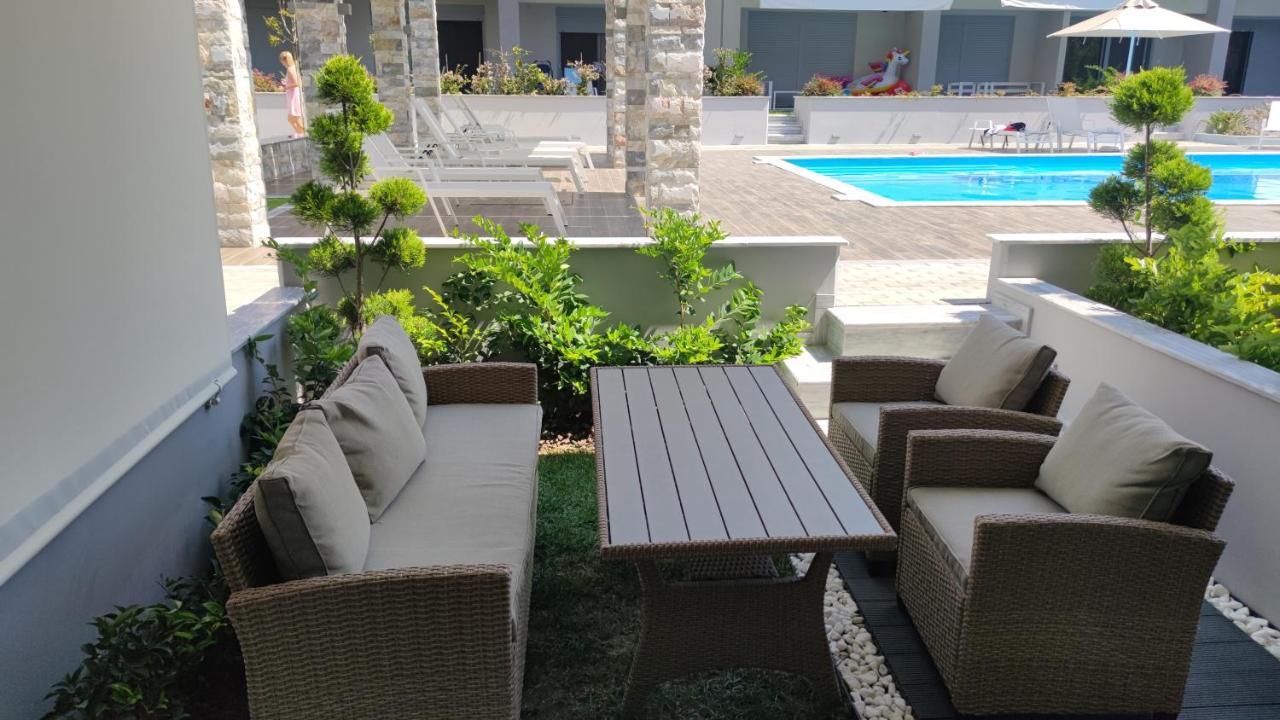 Apartamento Antigona Nikiti Exterior foto